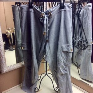 Tory Burch athletic crops size M